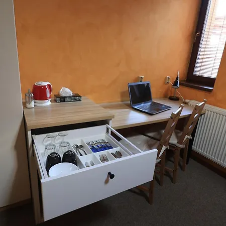U Admirala Casa de hóspedes Kladno