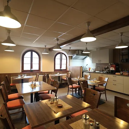 Casa de hóspedes U Admirala Kladno