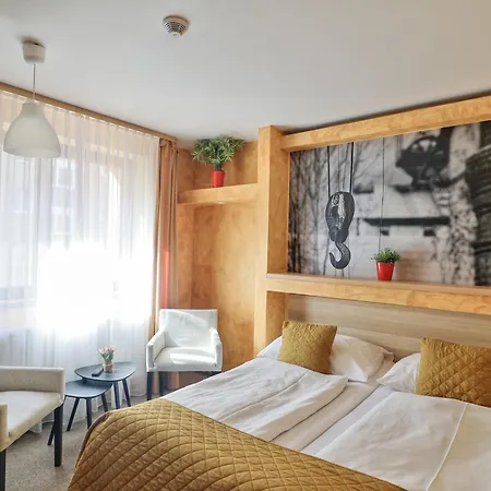 Casa de hóspedes U Admirala 4*