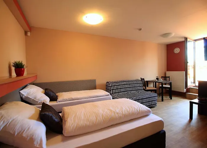 U Admirala 게스트하우스 4*